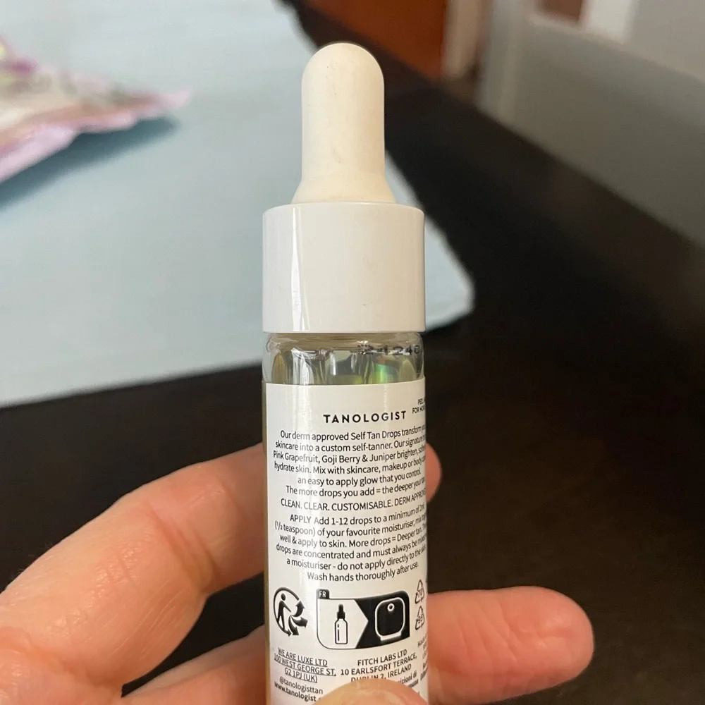 Set of 2 Tanologist Self Tan Drops in Medium - Picture 3 of 3